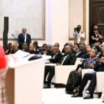 Diplomatie religieuse : en Guinée équatoriale, le pape Léon XIV dénonce « l’économie de l’exclusion »