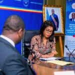 RDC : la ministre des Hydrocarbures Acacia Bandubola échange avec le DG de l’ENGIP-RDC sur le développement des infrastructures pétrolières