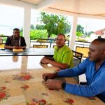 Mai-Ndombe : le Gouverneur Nkoso Kevani déclenche une riposte d&rsquo;urgence après l&rsquo;alerte sanitaire de Weema