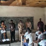 Mai-Ndombe: après la grève sèche, le ministre Justin Molapi visite six écoles et appelle les enseignants à reprendre les cours