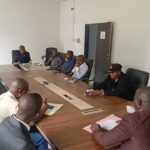 Mai-Ndombe : auditionné à l’Assemblée provinciale, Justin Molapi Iyolo appelé à surseoir son arrêté suspendant l’intersyndicale et à veiller à la reprise effective des cours